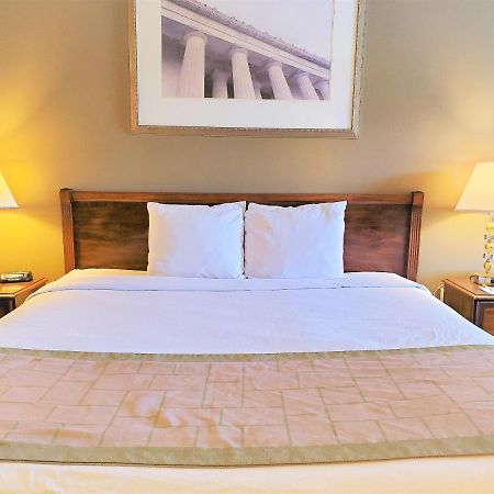 Days Inn By Wyndham Towson Esterno foto