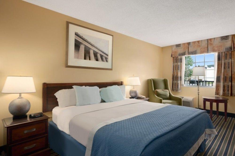 Days Inn By Wyndham Towson Esterno foto
