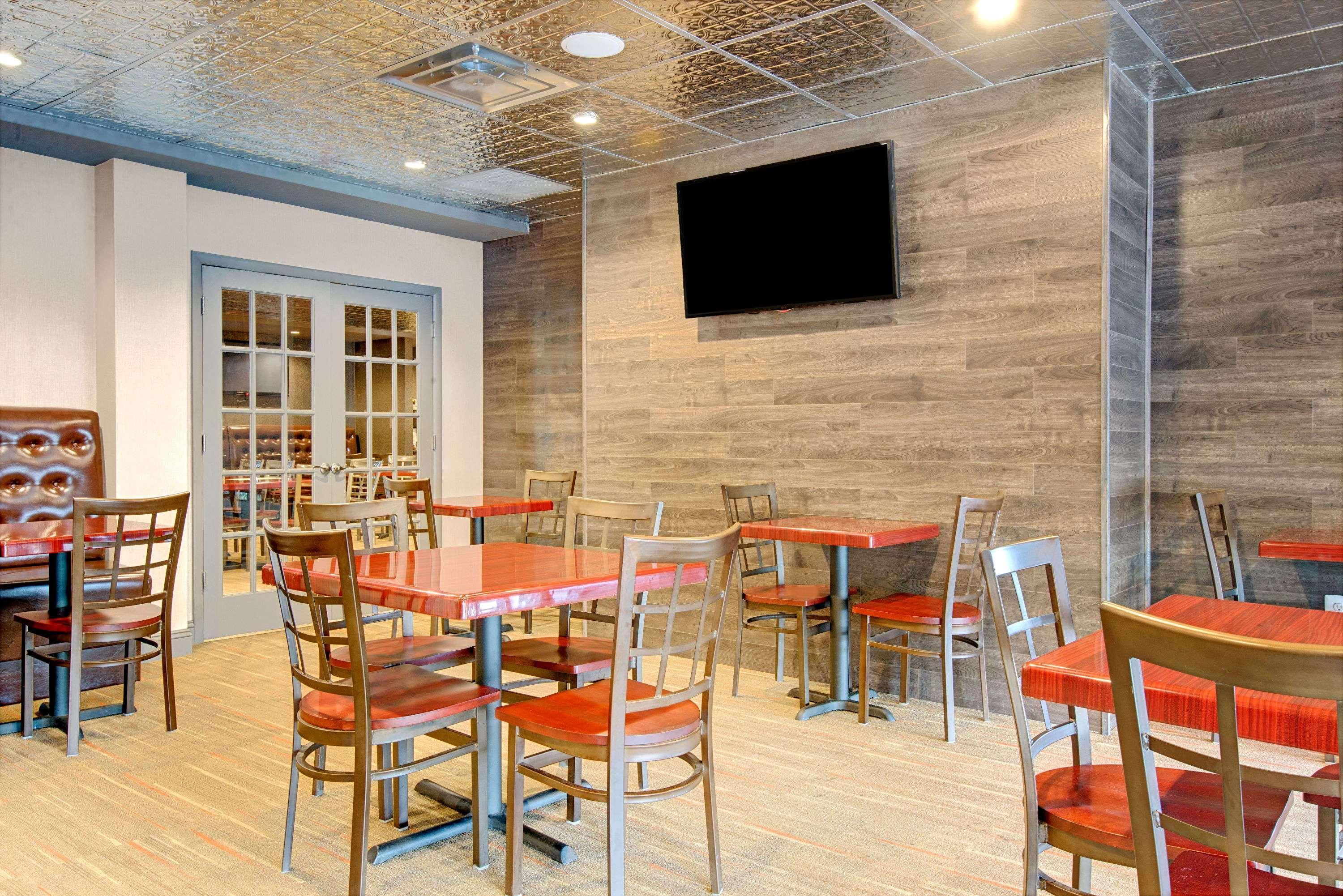 Days Inn By Wyndham Towson Esterno foto