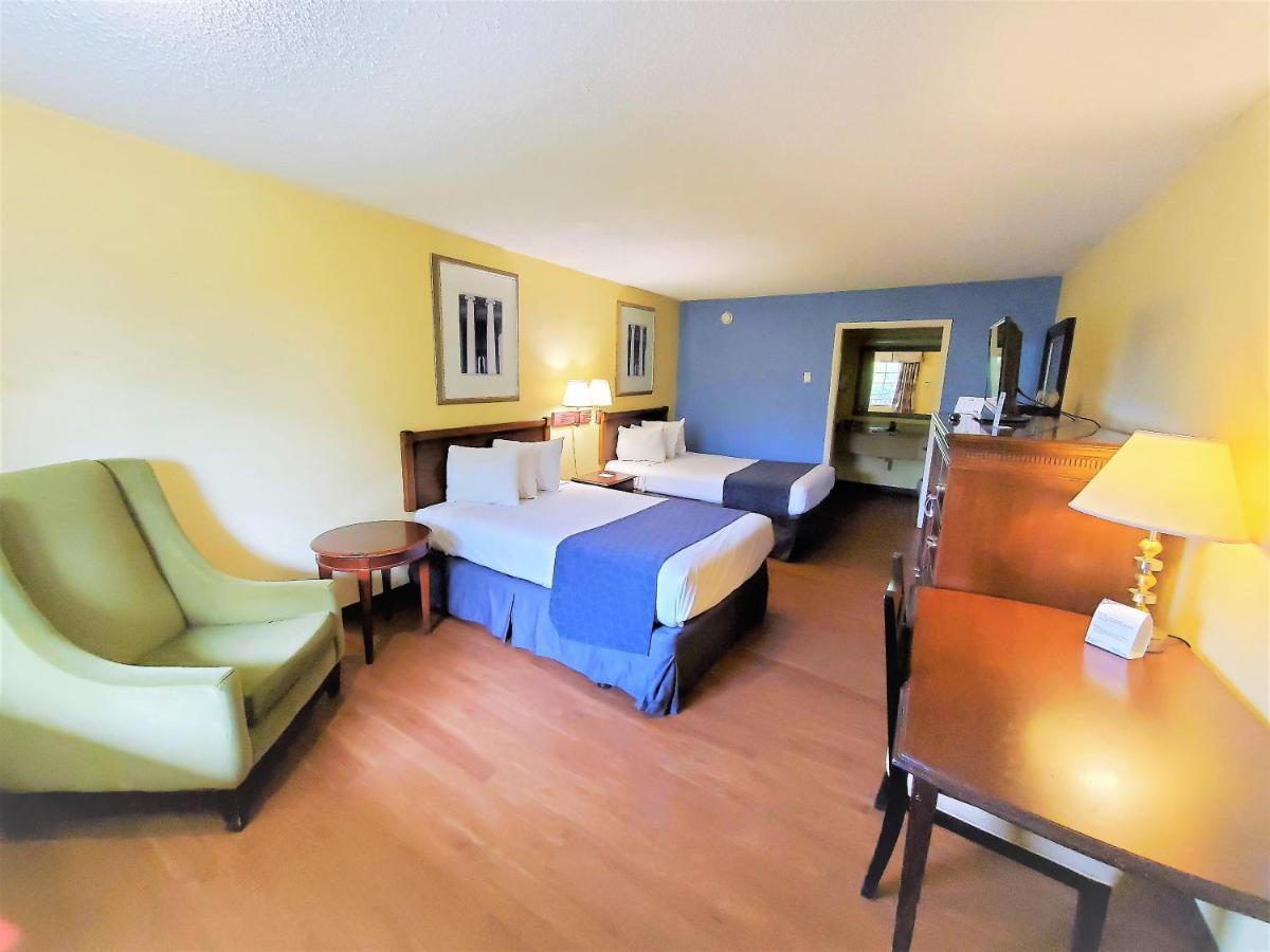 Days Inn By Wyndham Towson Esterno foto