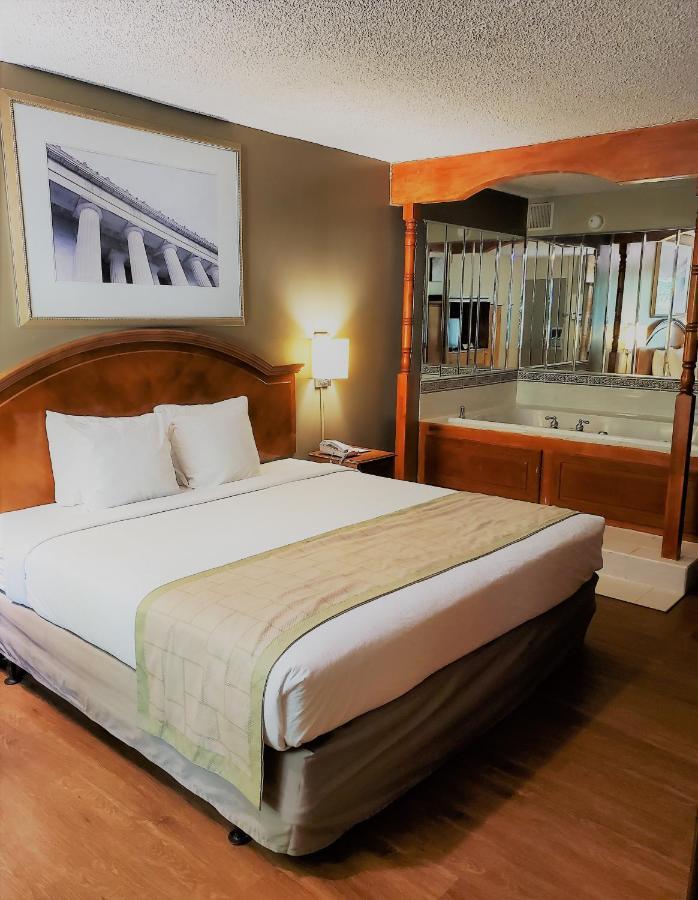 Days Inn By Wyndham Towson Esterno foto